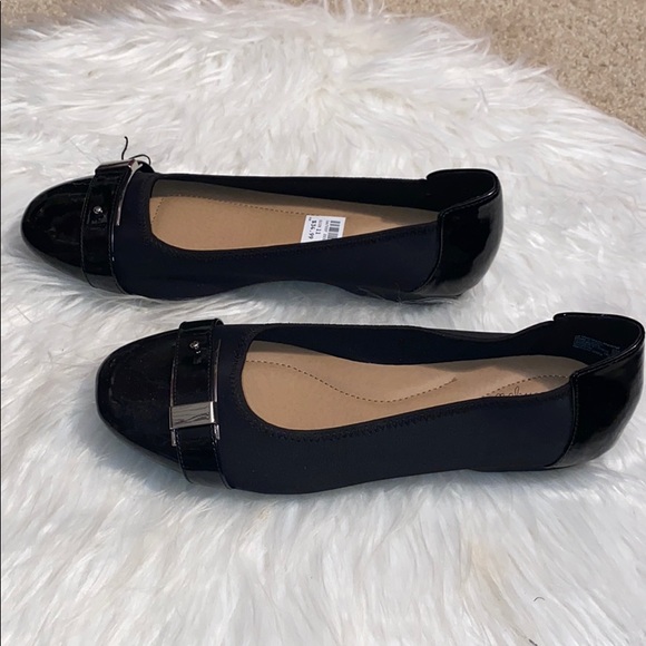 dexflex black flats